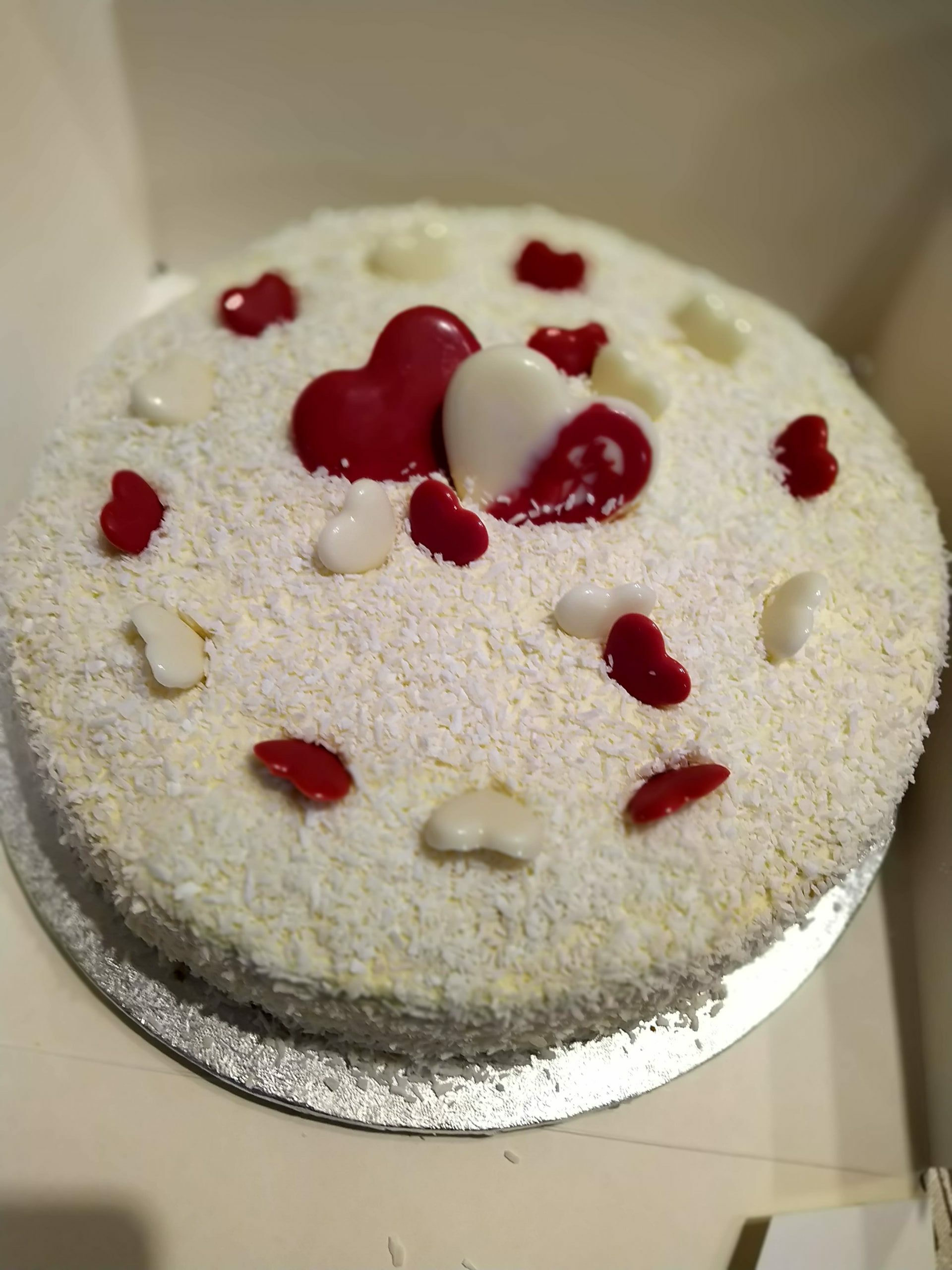 Vegan Raffaello Cake - Coconut/Raspberry Cake - Gourmandelle | Yemek Tarifi